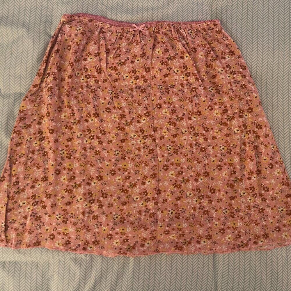 Cute Pink Floral Mini Skirt- Excellent condition! Medium